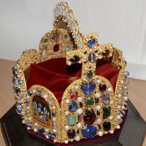 Imperial Crown of The Holy Roman Empire, complete.